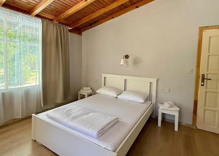 With The Comfort Of Feriehus Kemer